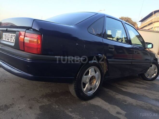 Opel Vectra 1994, 200,000 km - 1.6 l - Bakı