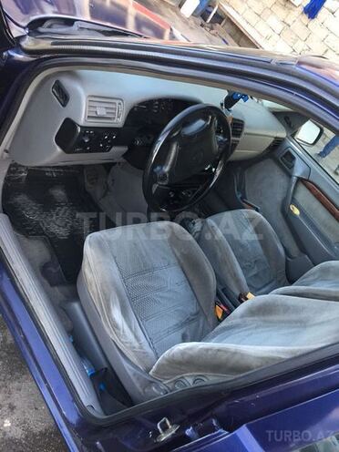 Opel Vectra 1994, 200,000 km - 1.6 l - Bakı