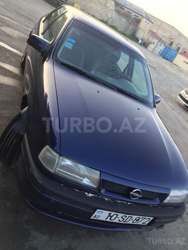 Opel Vectra 1994, 200,000 km - 1.6 l - Bakı