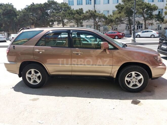 Lexus RX 300 1999, 260,000 km - 3.0 l - Bakı