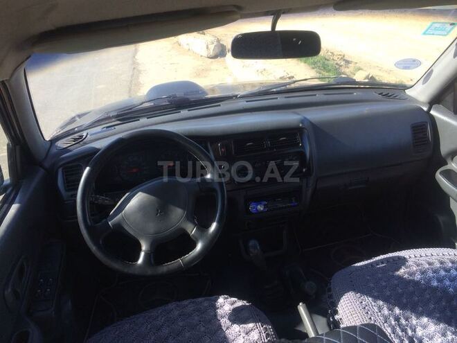 Mitsubishi L200 2005, 315,875 km - 2.5 l - Bakı