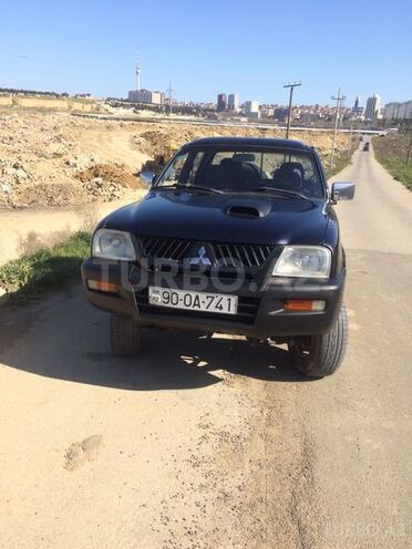 Mitsubishi L200 2005, 315,875 km - 2.5 l - Bakı