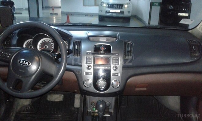 Kia Cerato 2009, 162,300 km - 1.6 l - Astara