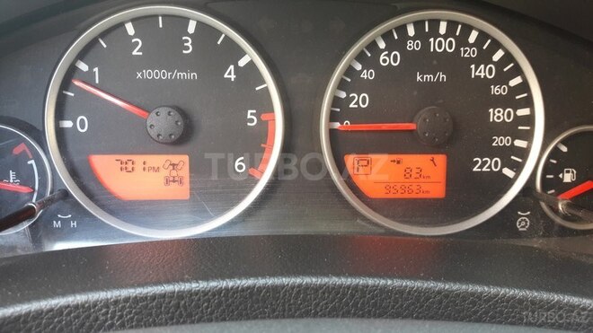 Nissan Navara 2014, 95,900 km - 2.5 l - Bakı