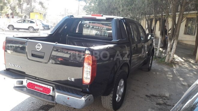 Nissan Navara 2014, 95,900 km - 2.5 l - Bakı