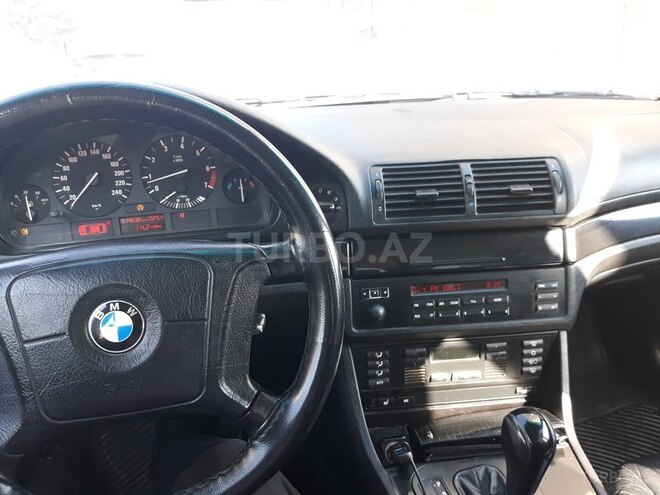 BMW 528 1999, 414,000 km - 2.8 l - Bakı