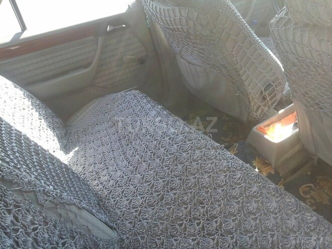 Mercedes E 250 1992, 500,886 km - 2.5 l - Bakı