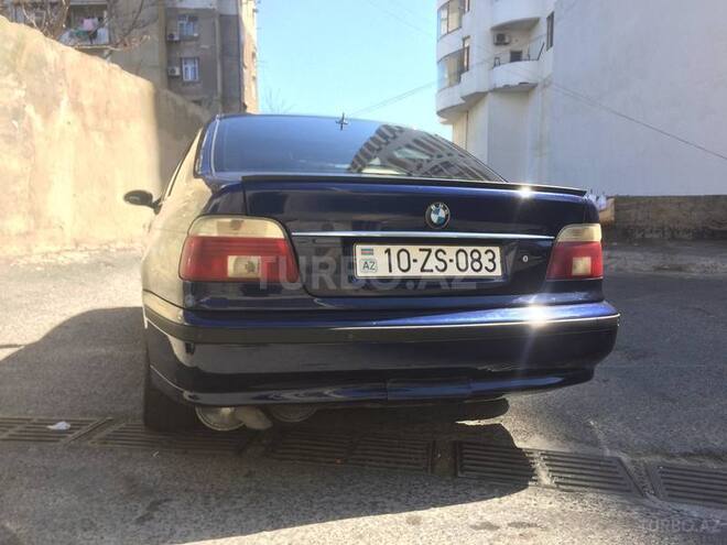 BMW 528 1996, 330,000 km - 2.8 l - Bakı
