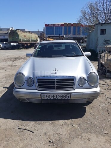 Mercedes E 200 1996, 380,000 km - 2.0 l - Bakı