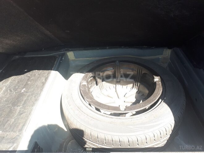 Mercedes C 240 2001, 250,000 km - 0.3 l - Qəbələ
