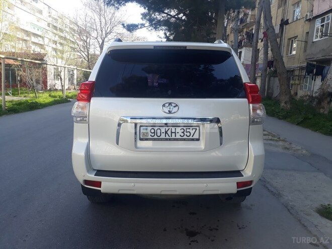Toyota Prado 2012, 85,600 km - 3.0 l - Bakı