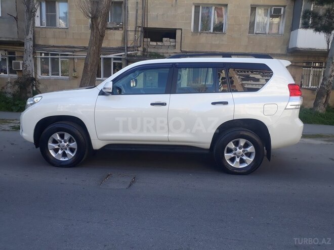 Toyota Prado 2012, 85,600 km - 3.0 l - Bakı