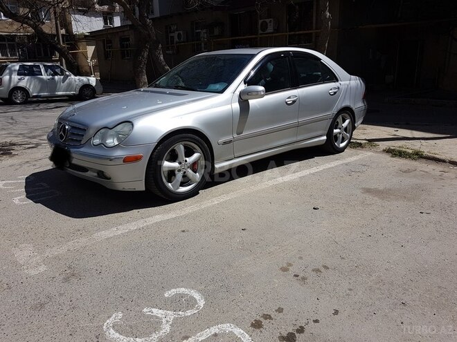 Mercedes C 230 2005, 202,000 km - 1.8 l - Bakı