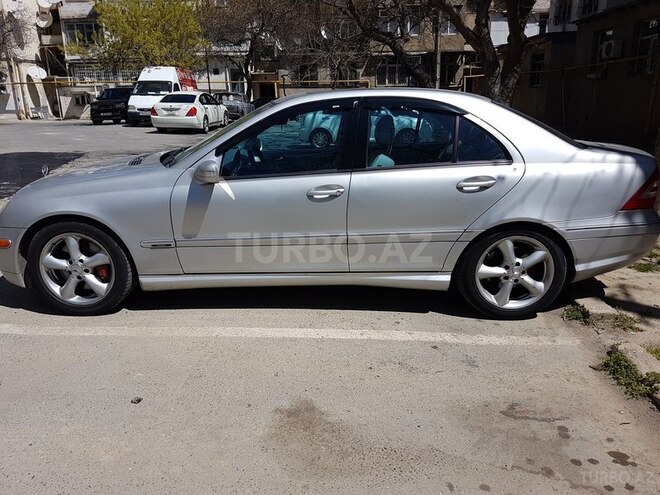 Mercedes C 230 2005, 202,000 km - 1.8 l - Bakı