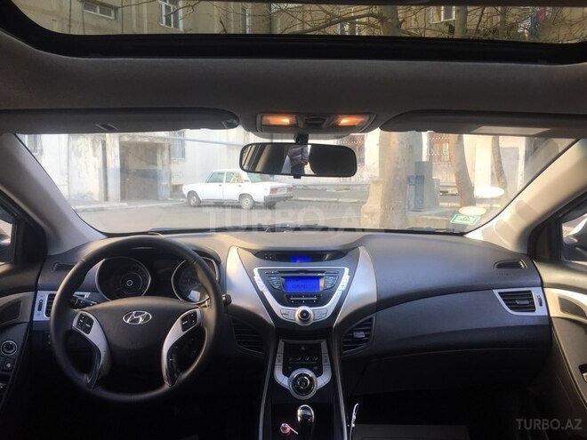 Hyundai Elantra 2011, 142,000 km - 1.6 l - Bakı