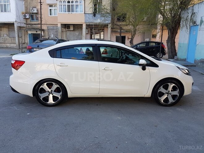 Kia Rio 2013, 98,000 km - 1.4 l - Bakı