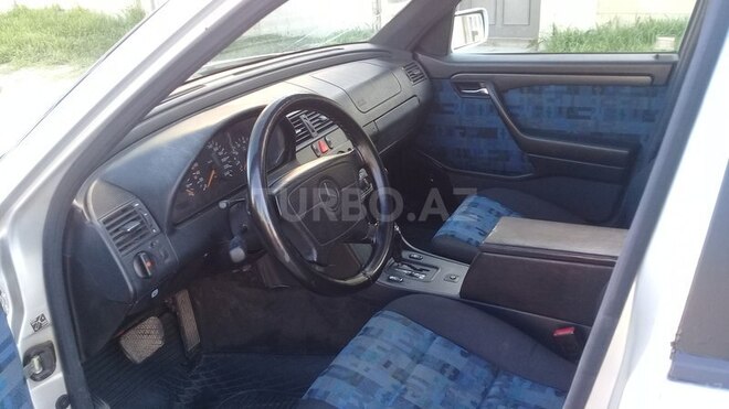 Mercedes C 180 1996, 318,532 km - 1.8 л - Sumqayıt