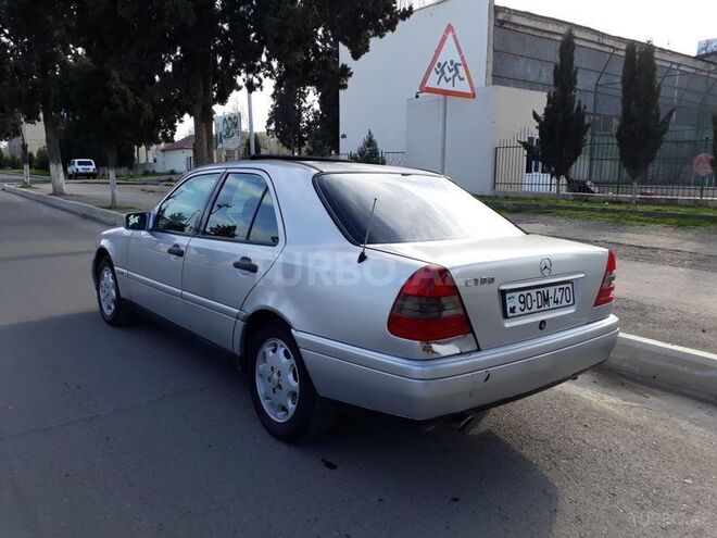 Mercedes C 180 1995, 32,000 km - 1.8 l - Gəncə
