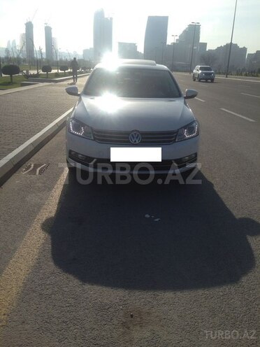 Volkswagen Passat 2011, 108,200 km - 1.8 l - Bakı