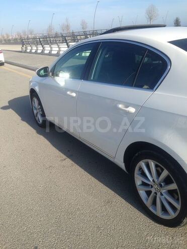 Volkswagen Passat 2011, 108,200 km - 1.8 l - Bakı