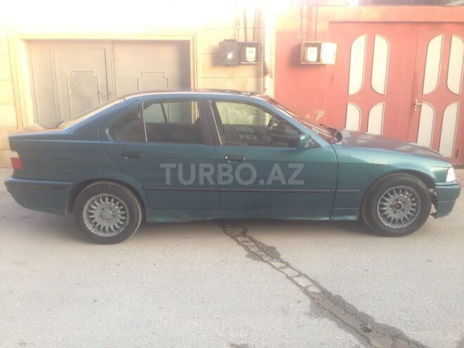 BMW 318 1992, 263,861 km - 1.8 l - Bakı