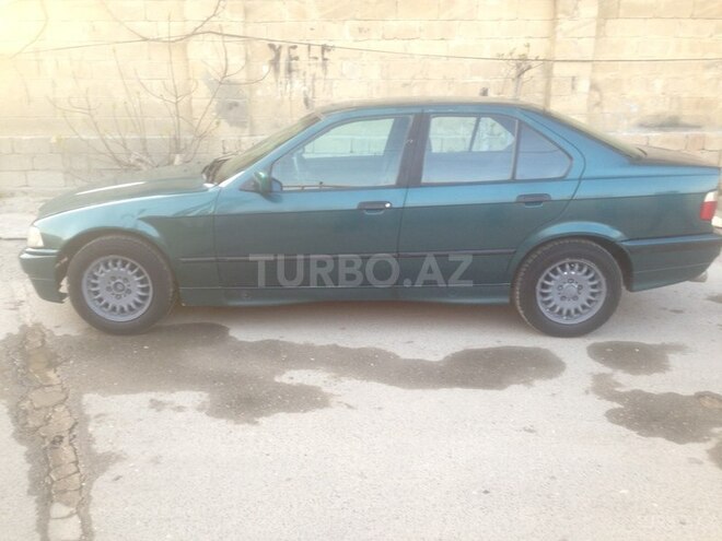 BMW 318 1992, 263,861 km - 1.8 l - Bakı