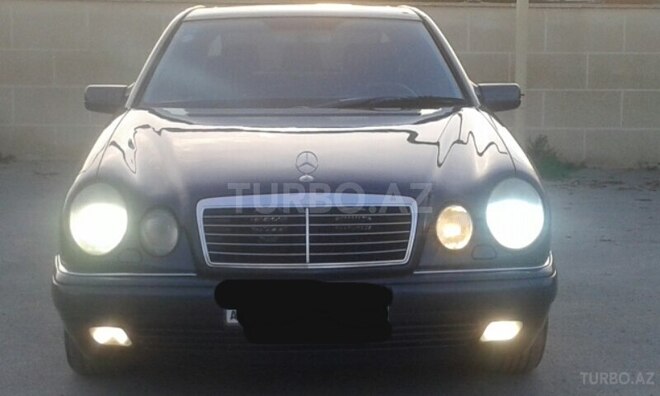 Mercedes E 280 1998, 199,000 km - 2.8 l - Bakı