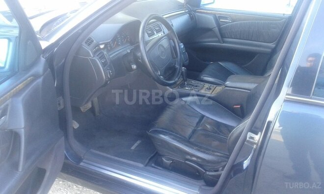 Mercedes E 280 1998, 199,000 km - 2.8 l - Bakı