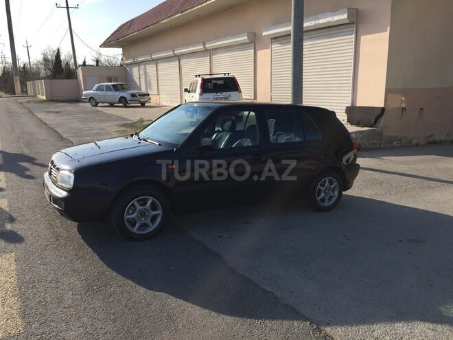 Volkswagen Golf 1995, 280,000 km - 2.0 l - Sumqayıt