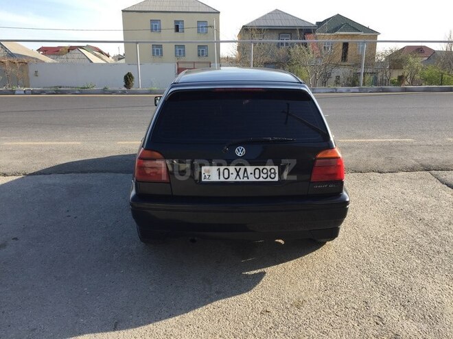 Volkswagen Golf 1995, 280,000 km - 2.0 l - Sumqayıt