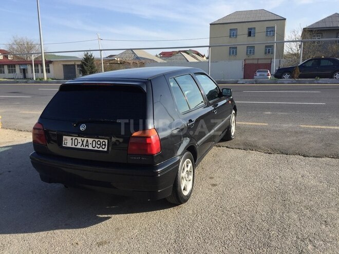Volkswagen Golf 1995, 280,000 km - 2.0 l - Sumqayıt