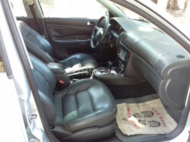 Volkswagen Passat 2004, 220,000 km - 1.8 l - Sumqayıt