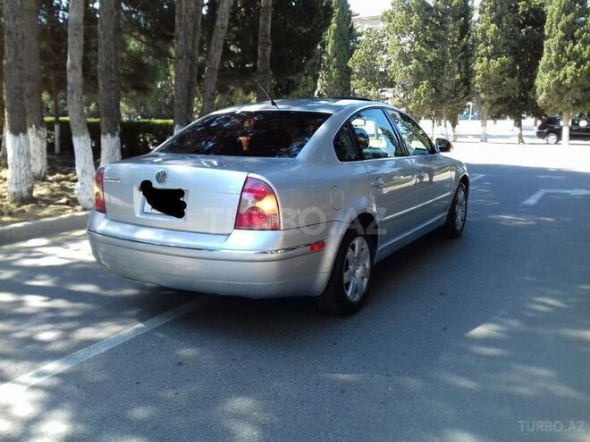 Volkswagen Passat 2004, 220,000 km - 1.8 l - Sumqayıt