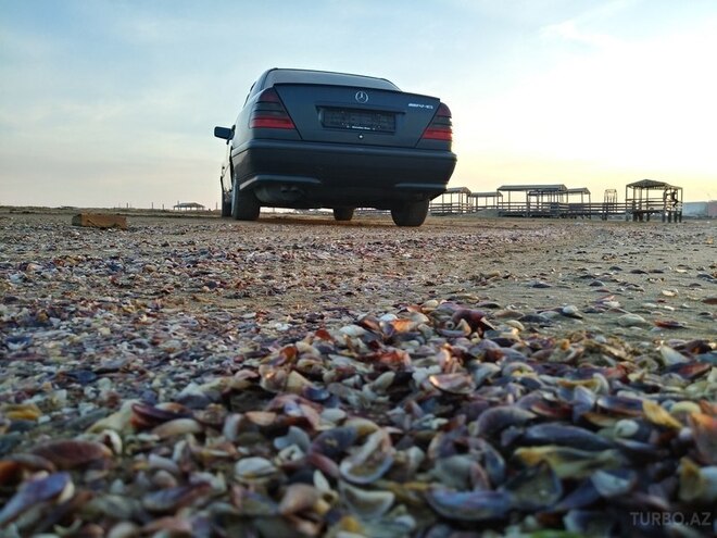 Mercedes C 220 1998, 269,500 km - 2.2 л - Bakı