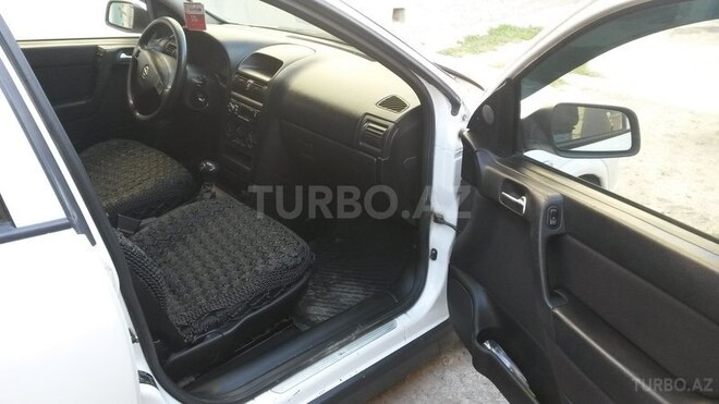 Opel Astra 2000, 234,000 km - 2.0 l - Bakı