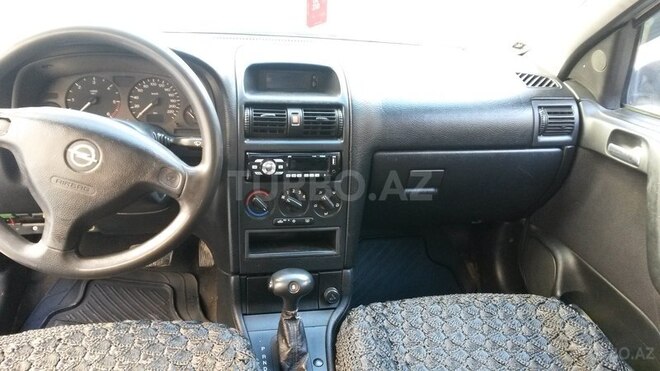 Opel Astra 2000, 234,000 km - 2.0 l - Bakı