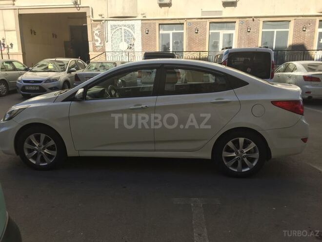 Hyundai Accent 2012, 117,000 km - 1.6 l - Bakı