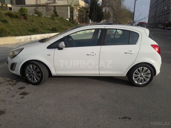 Opel Corsa 2011, 75,000 km - 1.4 l - Bakı