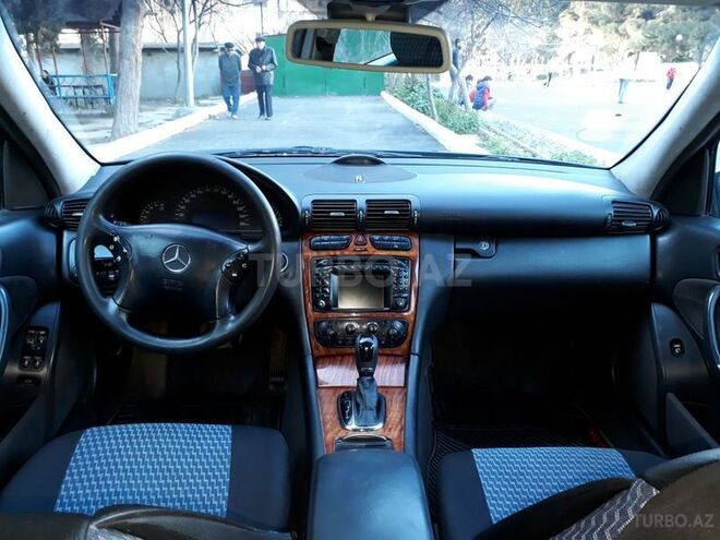 Mercedes C 220 2000, 298,600 km - 2.2 л - Bakı