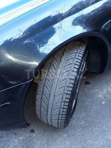 Mercedes C 220 2000, 298,600 km - 2.2 л - Bakı