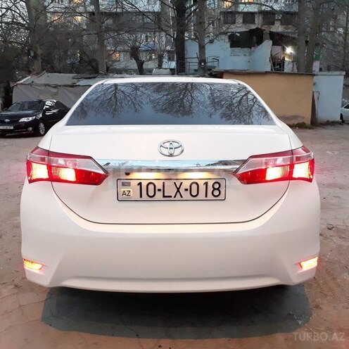 Toyota Corolla 2014, 37,000 km - 1.6 l - Bakı