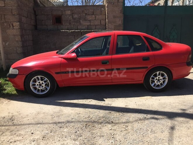Opel Vectra 1996, 216,000 km - 1.8 l - Bakı