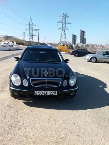 Mercedes E 320 2002, 228,000 km - 3.2 l - Sumqayıt