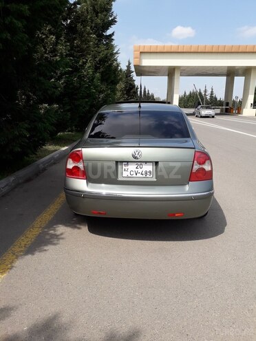 Volkswagen Passat 2002, 240,000 km - 1.8 л - Bakı