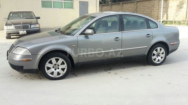 Volkswagen Passat 2002, 3,245,676 km - 1.8 l - Bakı