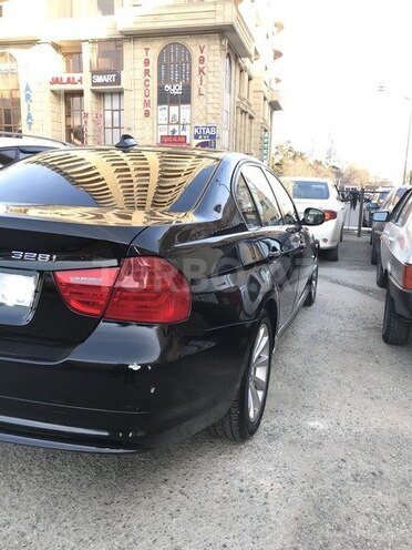 BMW 328 2009, 92,000 km - 3.0 l - Bakı