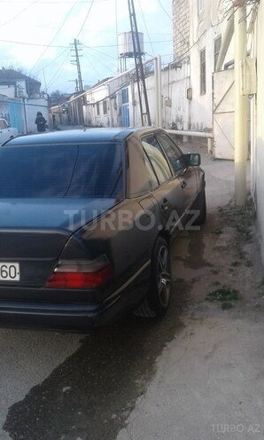Mercedes E 230 1988, 3,737,098 km - 2.3 л - Bakı