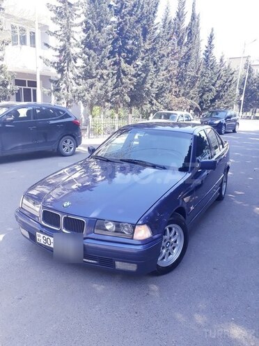 BMW 320 1996, 295,630 km - 2.0 l - Sumqayıt