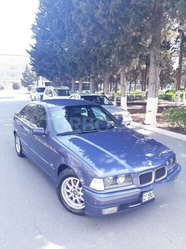 BMW 320 1996, 295,630 km - 2.0 l - Sumqayıt