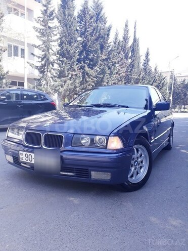 BMW 320 1996, 295,630 km - 2.0 l - Sumqayıt